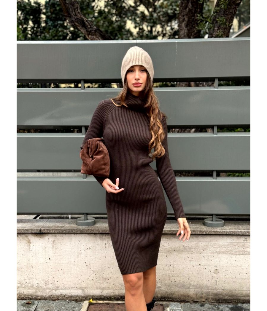 Abito Dolcevita in Maglia