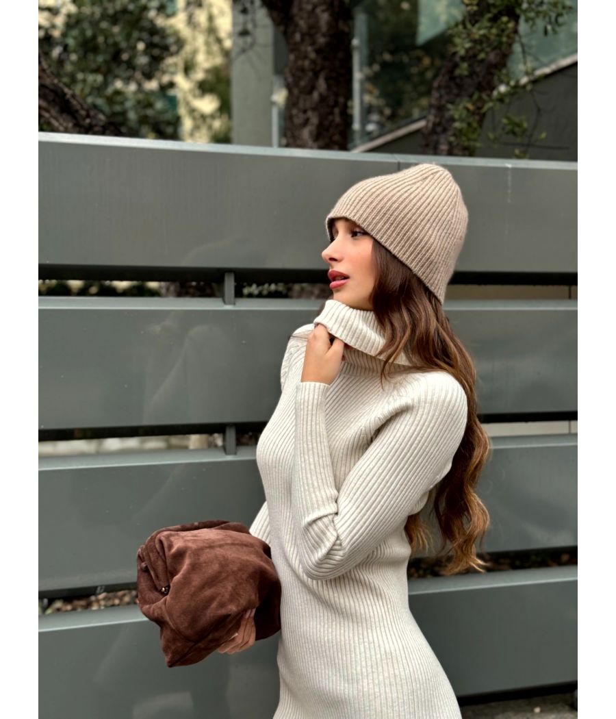 Abito Dolcevita in Maglia