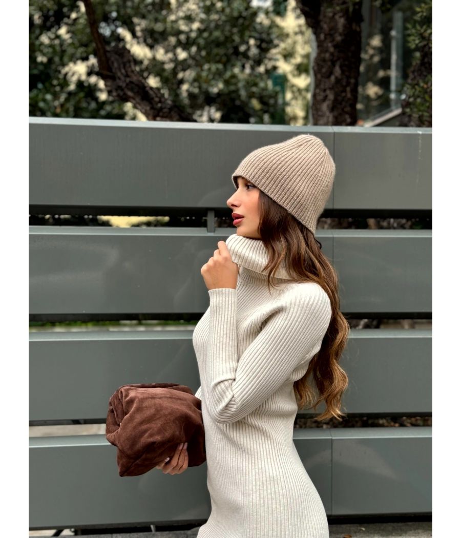 Abito Dolcevita in Maglia