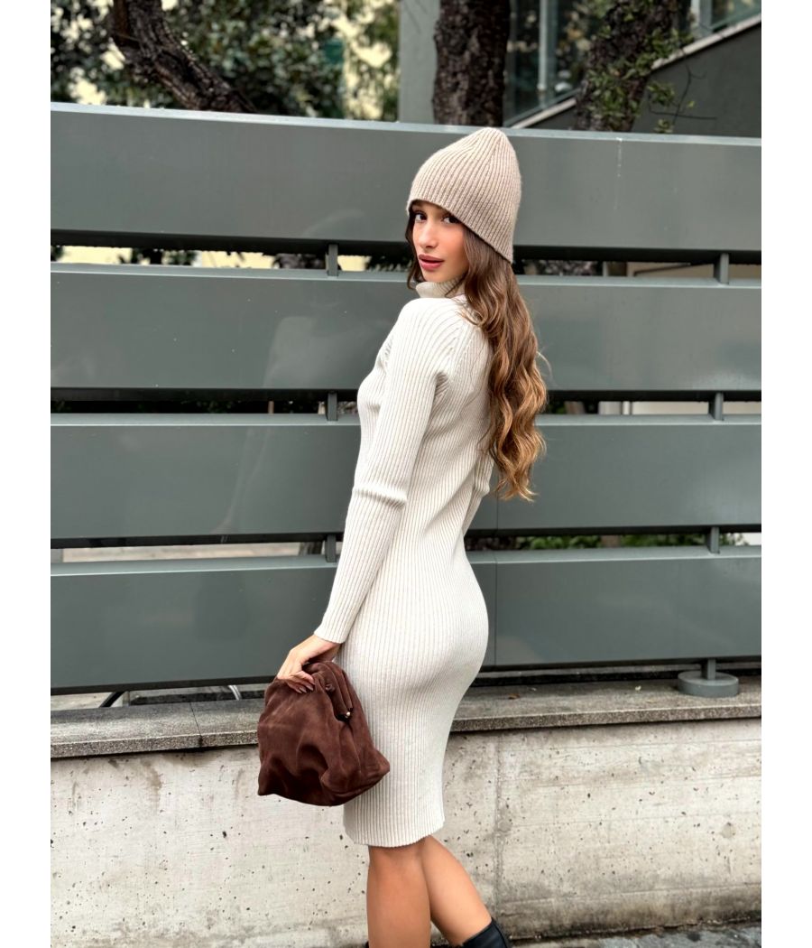 Abito Dolcevita in Maglia