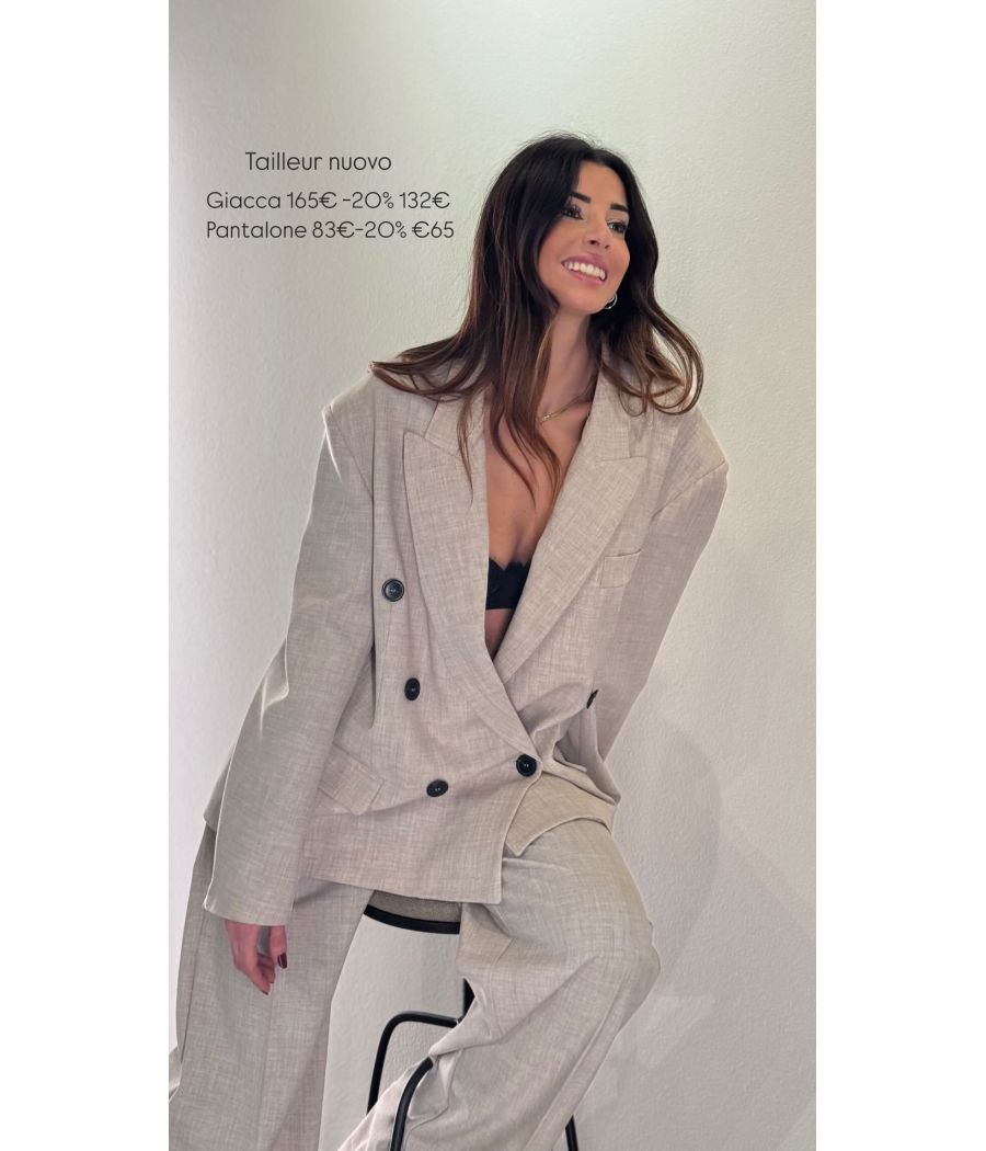 Tailleur over