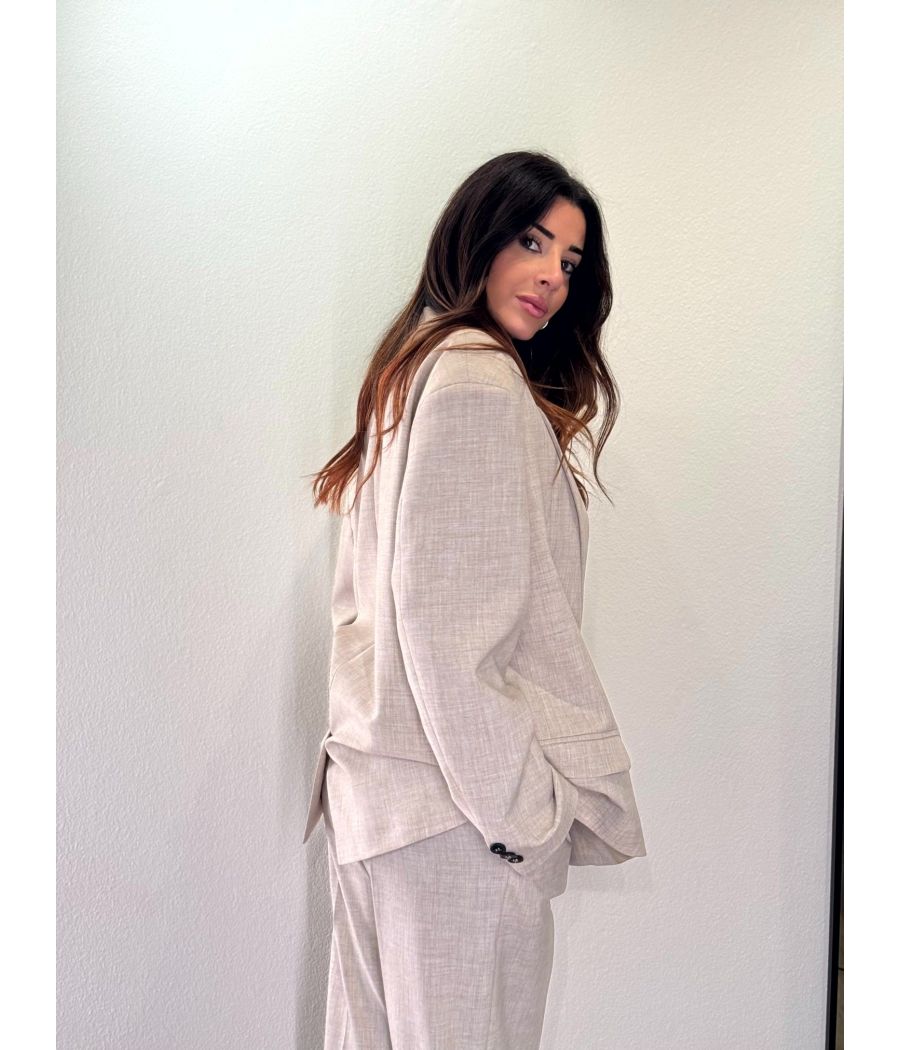 Tailleur over