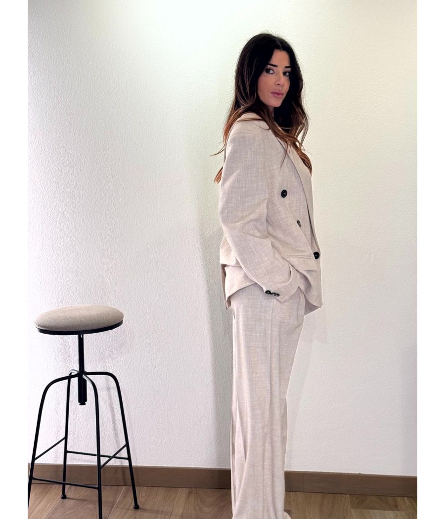 Tailleur over