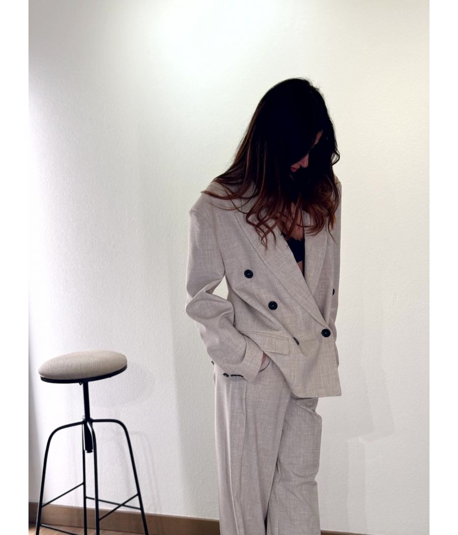 Tailleur over